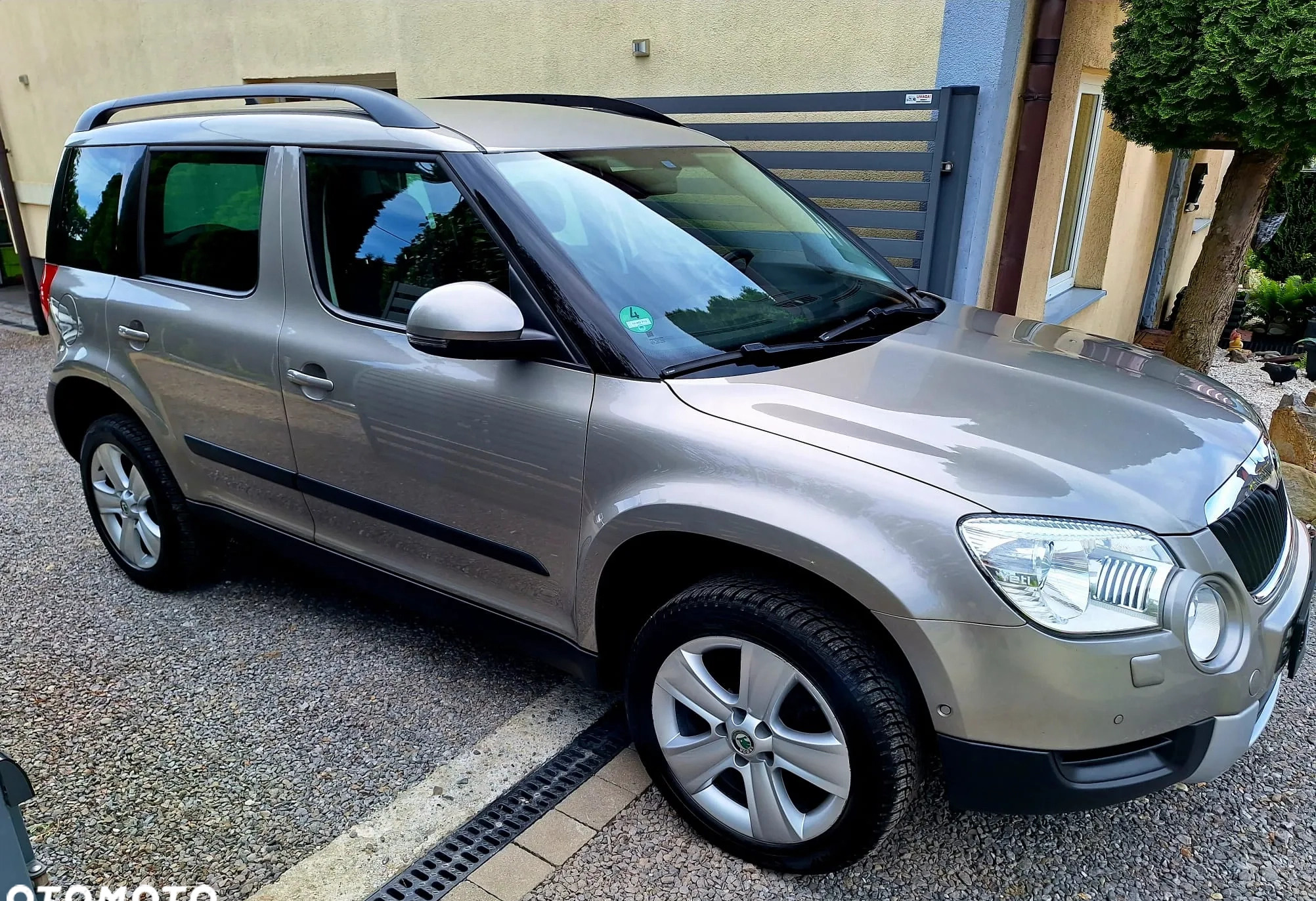 Skoda Yeti cena 32900 przebieg: 299000, rok produkcji 2013 z Biała małe 562